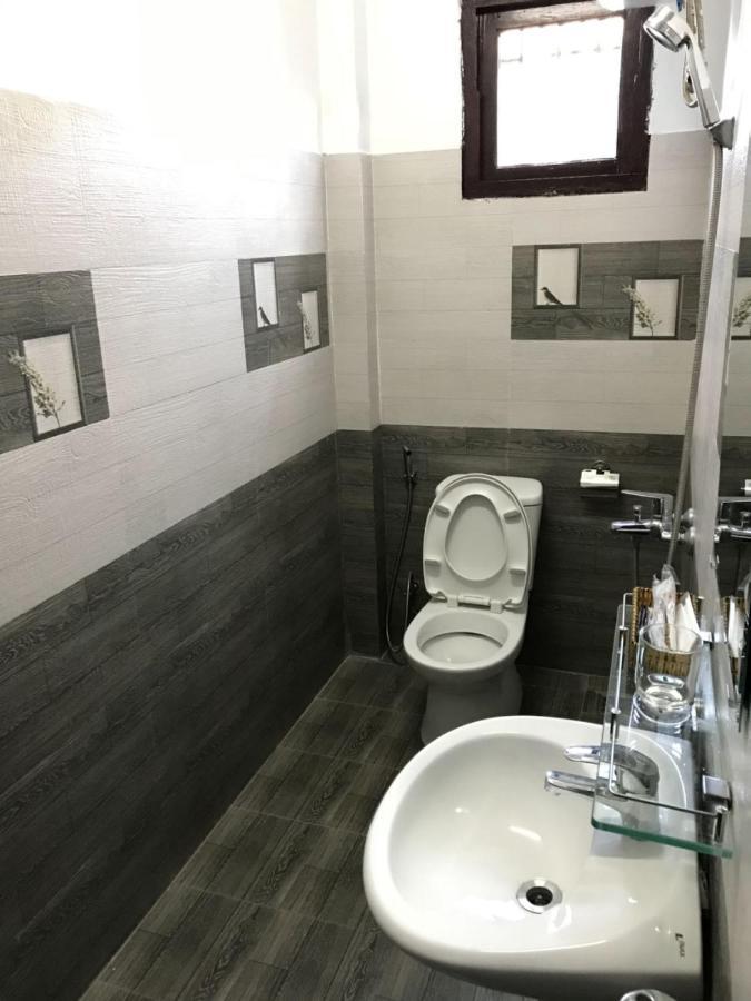 דה לאט Holly Hostel מראה חיצוני תמונה