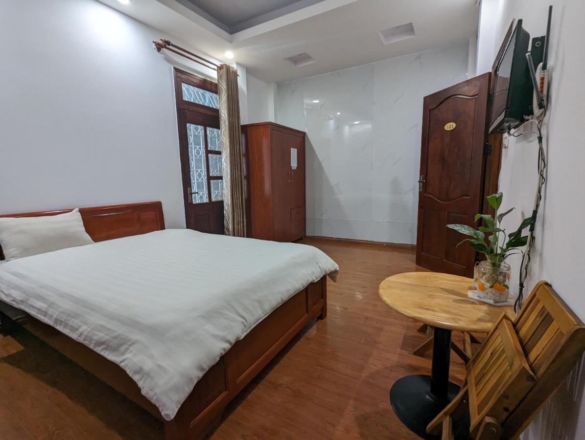 דה לאט Holly Hostel מראה חיצוני תמונה